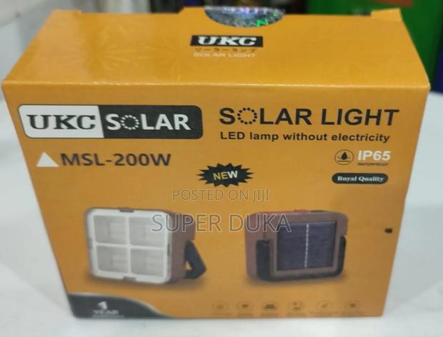 200W UKC Solar Light.UKC Led Lamp Without Electricity. - main view