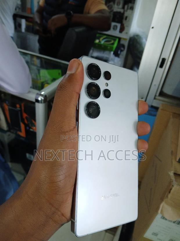 New Samsung Galaxy S25 Ultra 256 GB Black - thumbnail 3