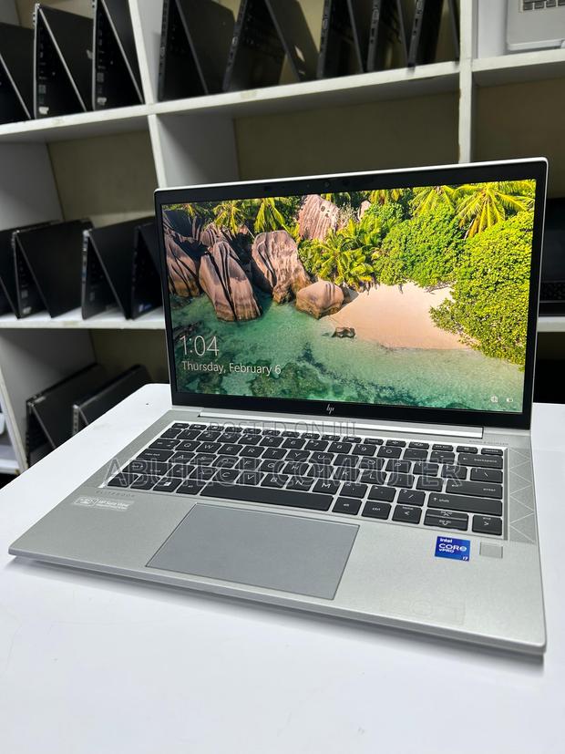 Laptop HP EliteBook 830 G8 16GB Intel Core I7 SSD 512GB - main view
