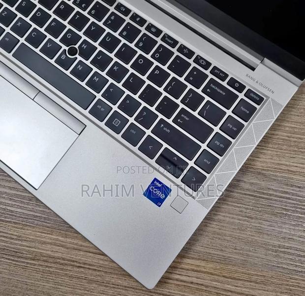 Laptop HP EliteBook 840 G8 16GB Intel Core i7 SSD 512GB