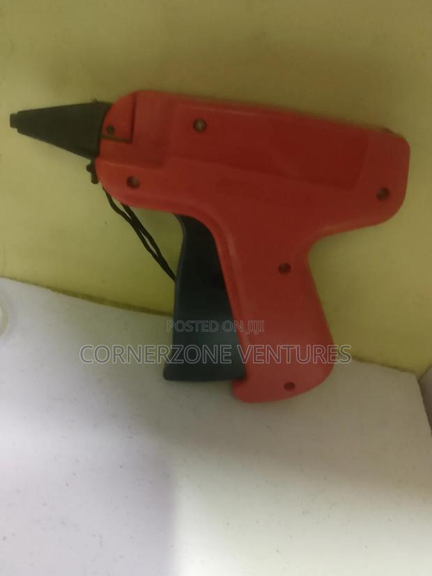 Tagging Gun - thumbnail 2