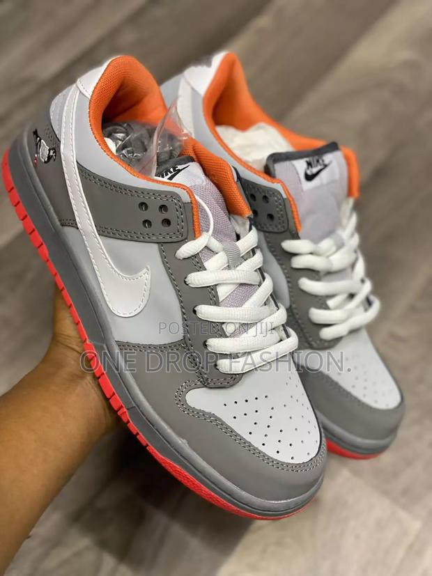 Sb Pigeon Orange Grey - main view