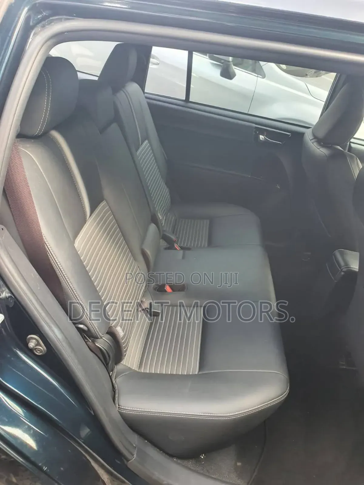 Toyota Corolla Fielder 1.5 Petrol FWD 2018 Black