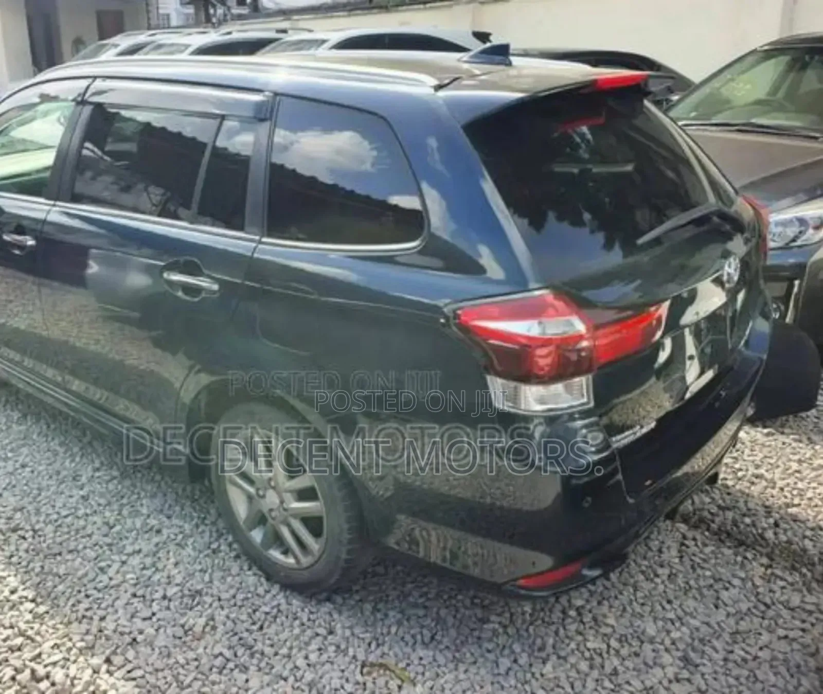 Toyota Corolla Fielder 1.5 Petrol FWD 2018 Black