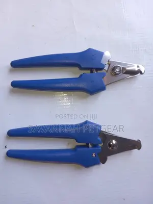 Pet Nail Clipper With Safety Guard Avoid Over-Cutting Nails
