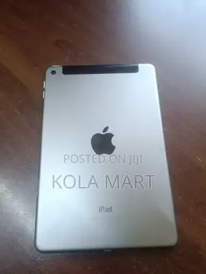 Apple iPad mini 4 128 GB Silver