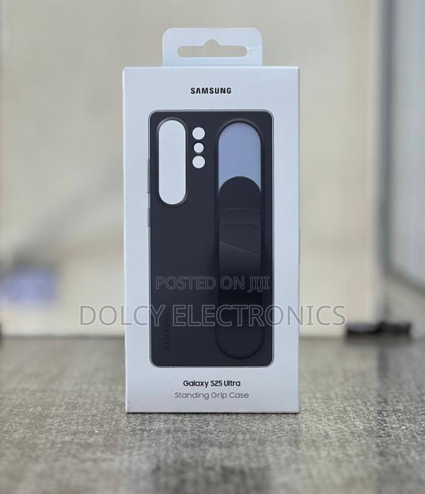 Galaxy S25 Ultra Standing Grip Case, Black