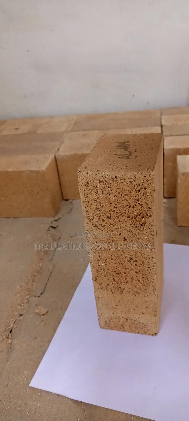40% Alumina Standard Refractory Fire Bricks 230x115x75mm - thumbnail 4