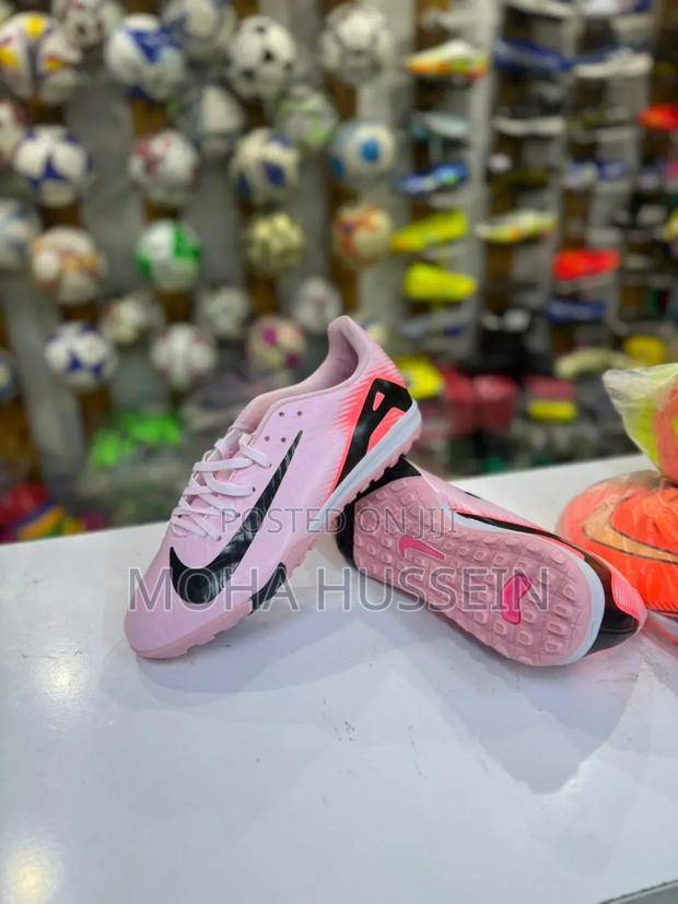 Nike Soccer Trainers Boots