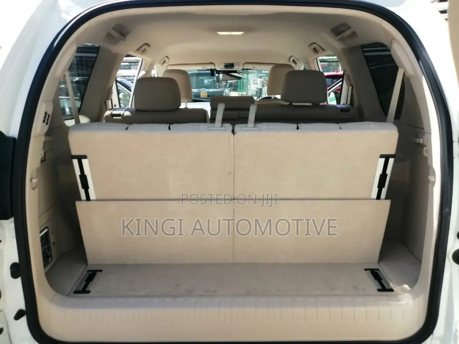 Toyota Land Cruiser Prado 2.8 2018 White