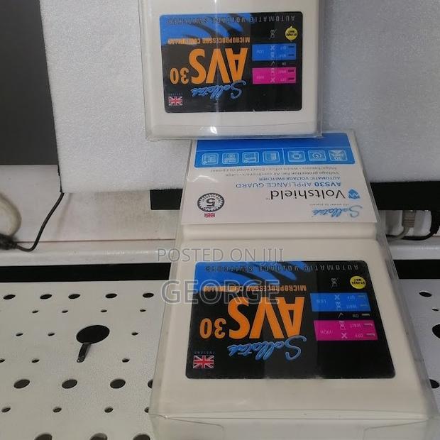 Perfect * * Sollatek Voltage Switcher 30 Amps Avs30