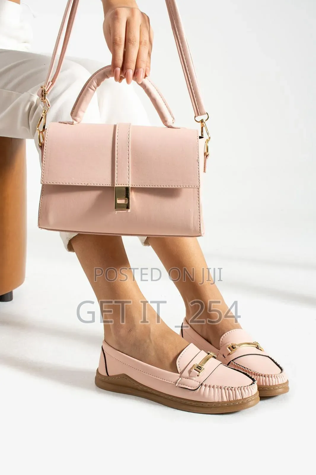 Loafers Set 
Shoes × Bag 
Quality