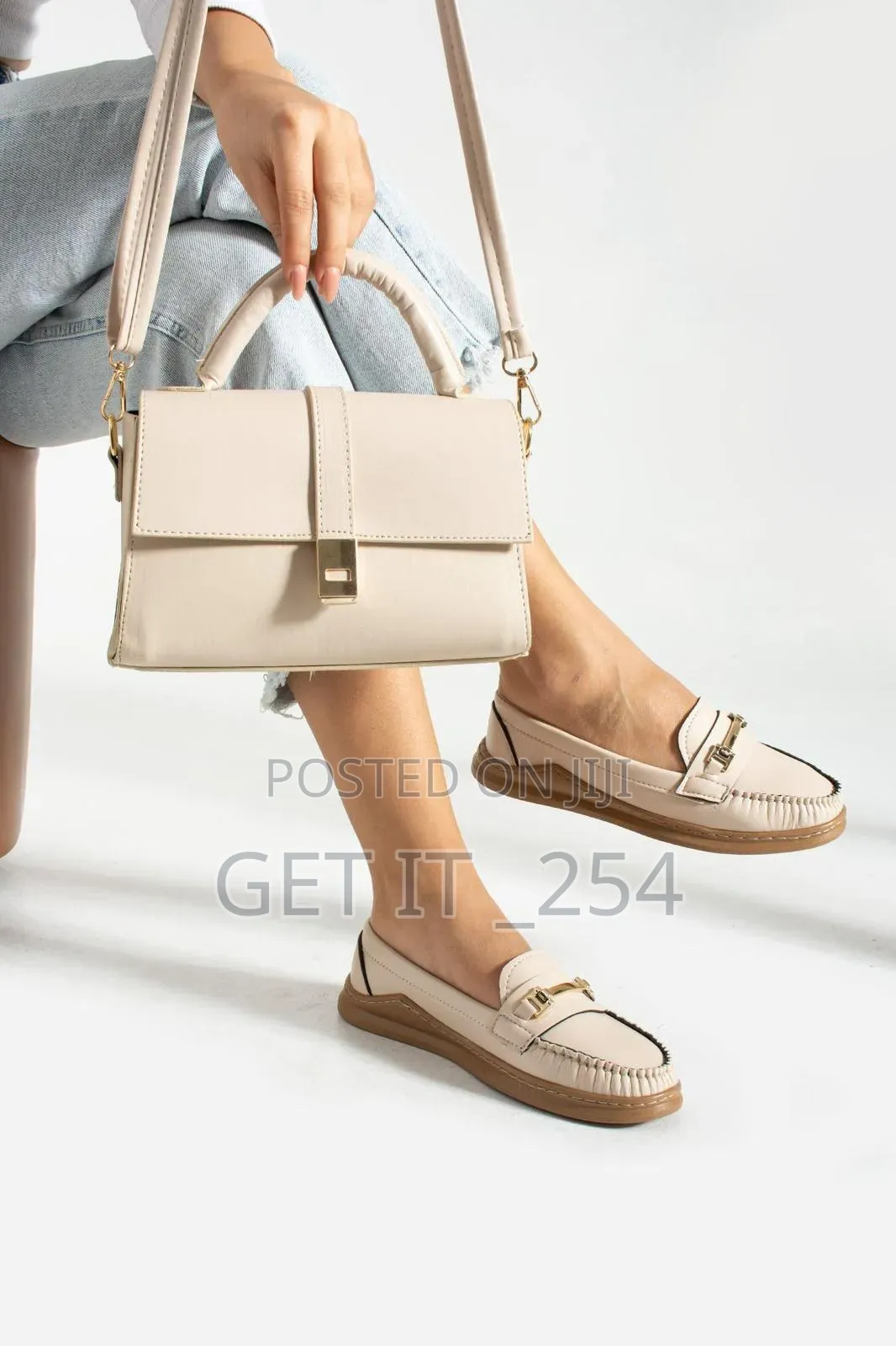 Loafers Set 
Shoes × Bag 
Quality