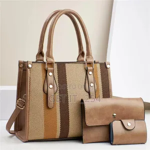 H33 Makónge
Handbag