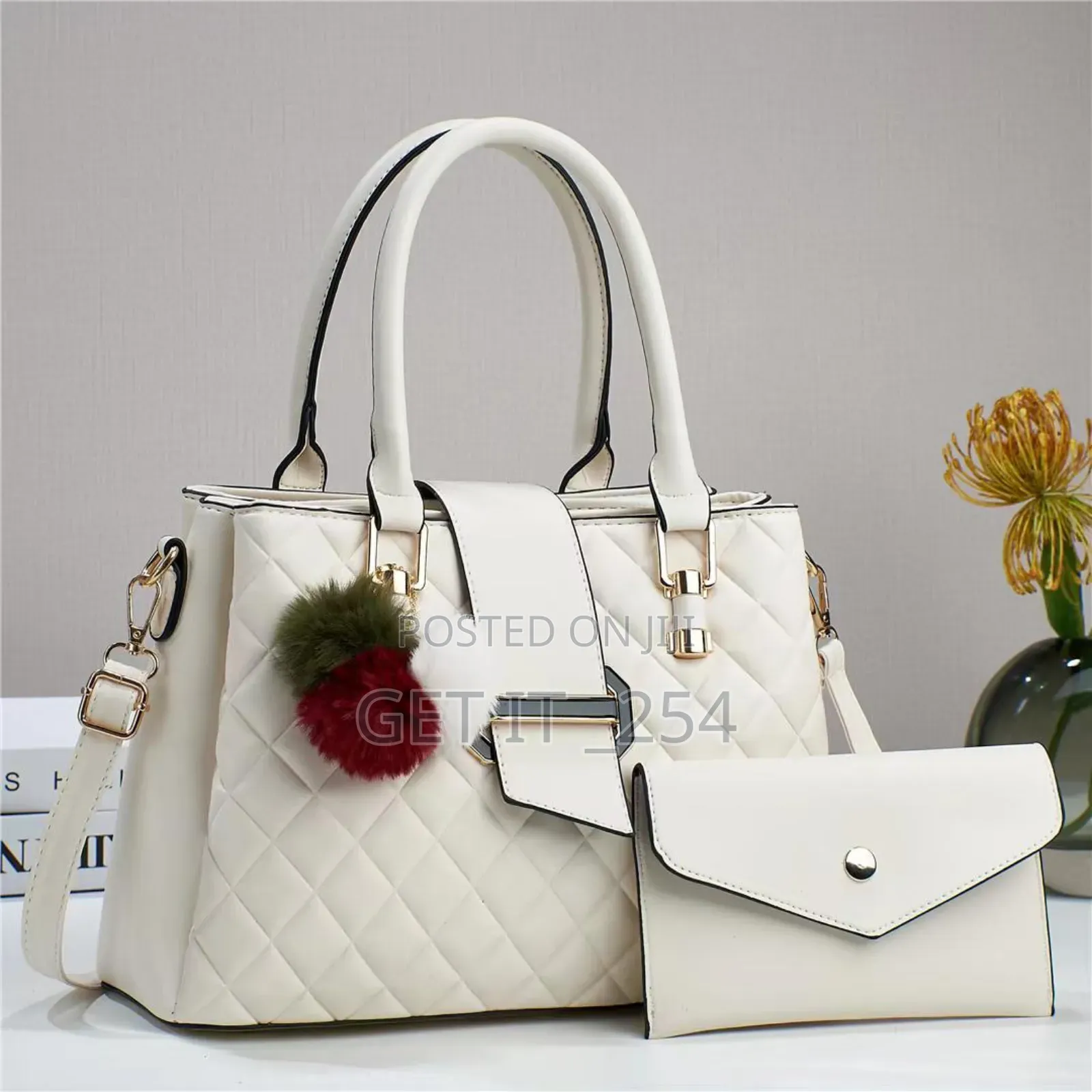 N33_na 2 In1 Women Handbags Sets
Spacious