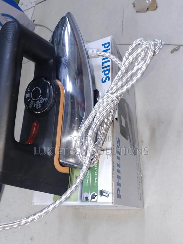 Phillips Iron Box.Very Efficient and Reliable Box - main view