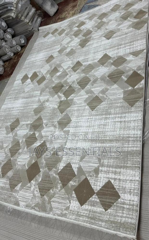 5*8 Blue Berry Luxury Carpets - main view