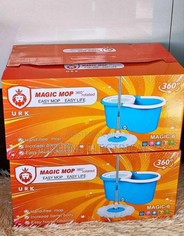 Rotating 360 Spin Mopper and Bucket Set - main view