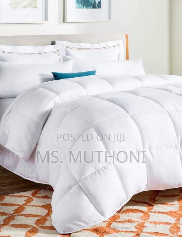 King Size (7*8) Quality Warm Unbinded Duvet Set - main view