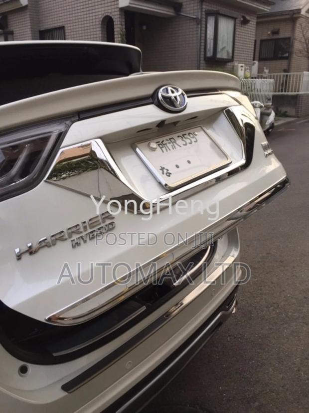 Rear Tailgate Chrome Finish Trim. For Toyota Harrier ZSU60