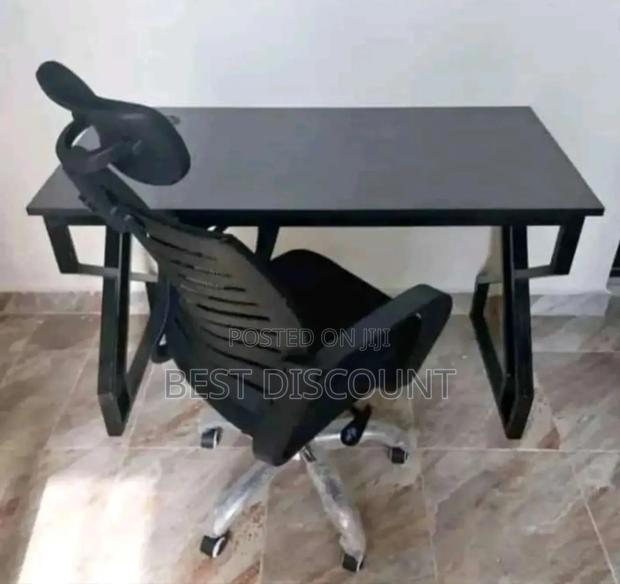 All Black Table and Chair - main view