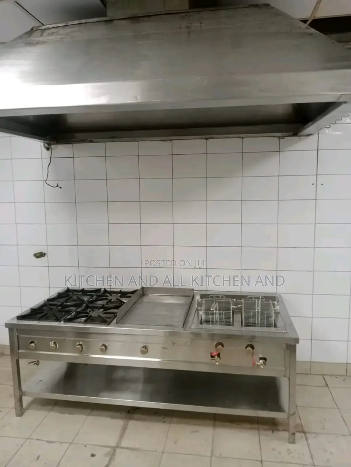 Complete Combined Cooking Unit With Chimney