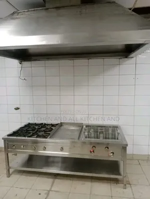 Complete Combined Cooking Unit With Chimney