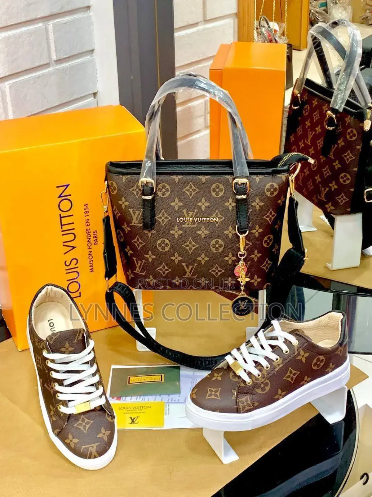 Louis Vuitton Set , Shoes ×Bag Set