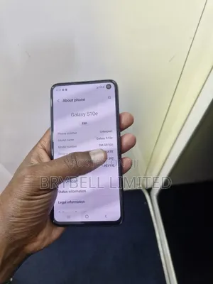 Samsung Galaxy S10e 128 GB Black