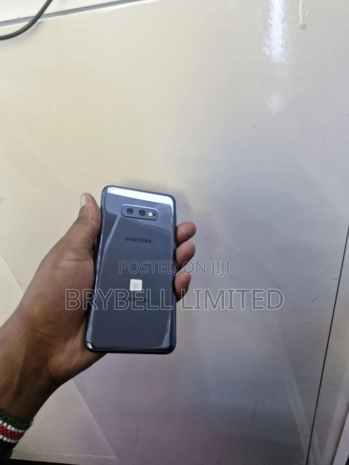 Samsung Galaxy S10e 128 GB Black