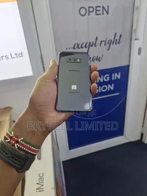 Samsung Galaxy S10e 128 GB Black