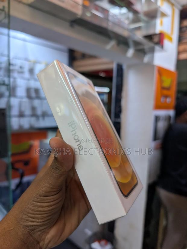 New Apple iPhone 12 128 GB White - thumbnail 2