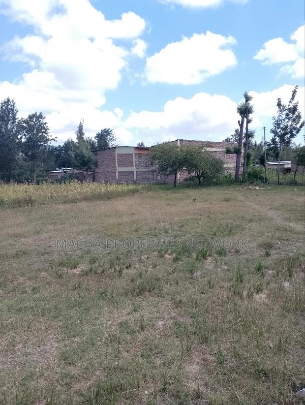 Plot 50 by 100ft -Machakos Kangundo Rd -Kwangongo - thumbnail 3