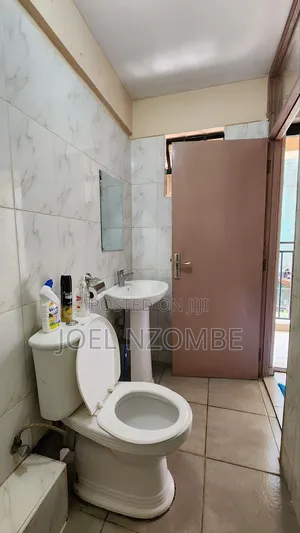 Clean Cozy Air BNB Ruaka Opposite Former Joyland Supermarket