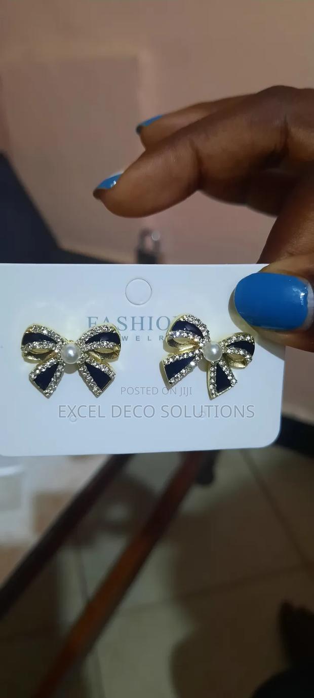 Bowtie Hypoallergenic Earrings - thumbnail 2
