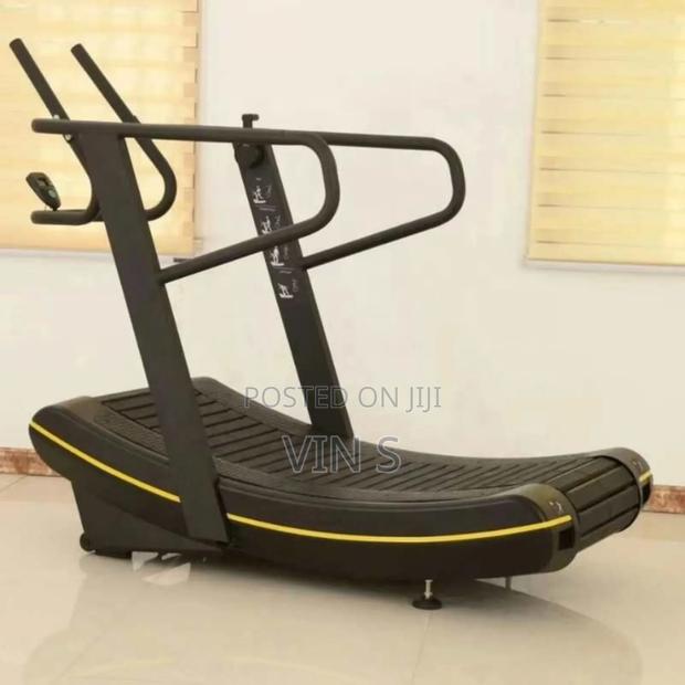Treadmill[Trèadmill:Trêadmill>Trěadmill Trėadmill;Tréadmill