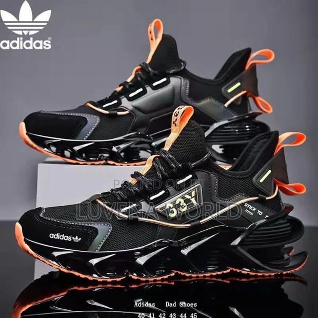 Jiden Sneakers