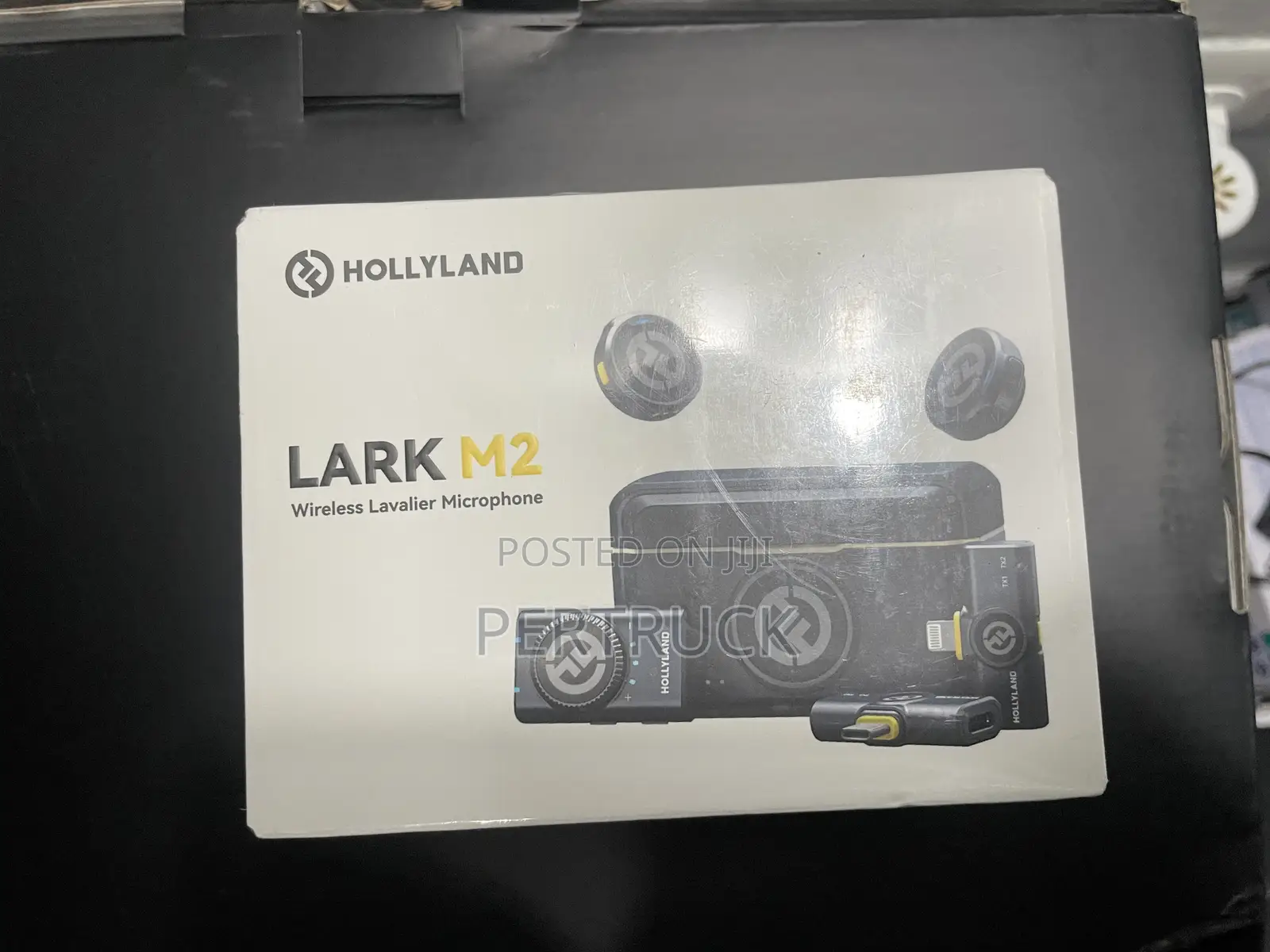 Hollyland Lark M2 Wireless Lavalier Microphone