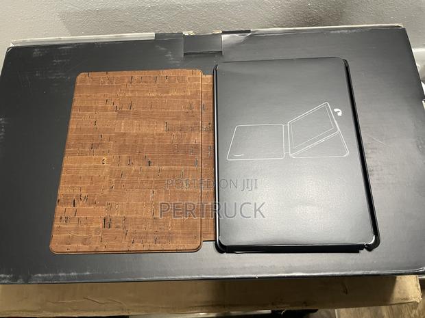 Kindle Paperwhite Cork Cover (11th Generation 2021) Dark - thumbnail 7
