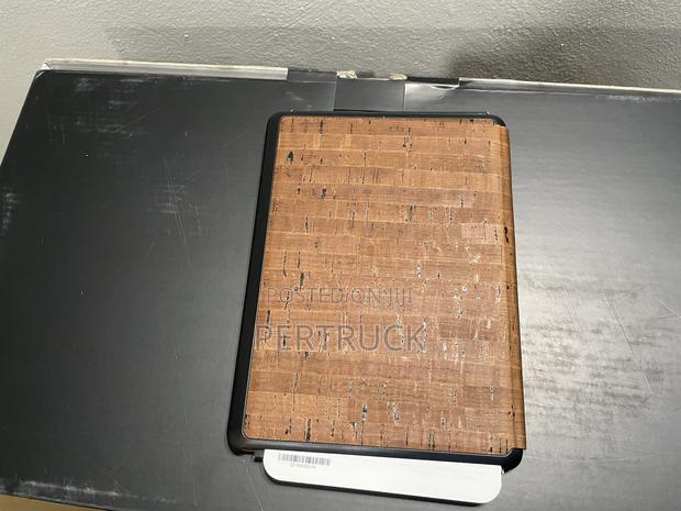 Kindle Paperwhite Cork Cover (11th Generation 2021) Dark - thumbnail 5