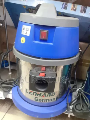 Vacuum Cleaner.20 Litre Lenhard German
