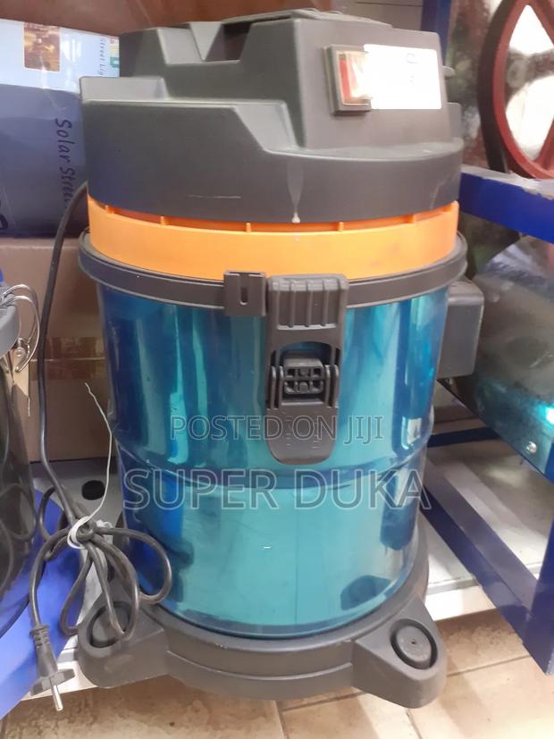 Vacuum Cleaner.25 Litre