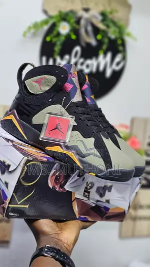 NEW NEW Arrivals " Jordan/44/45