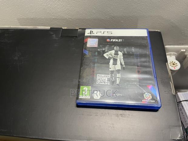 Fifa 21 PS5 - thumbnail 3