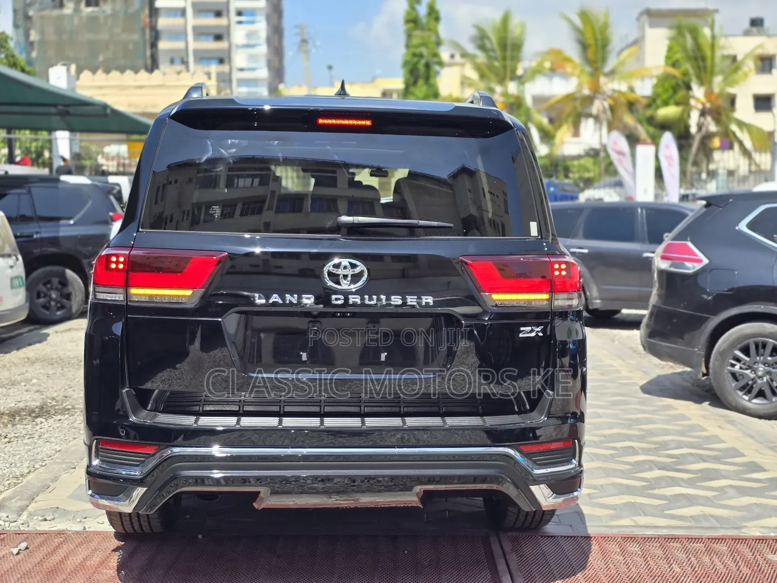 Toyota Land Cruiser 3.5 Petrol 4WD 2022 Black