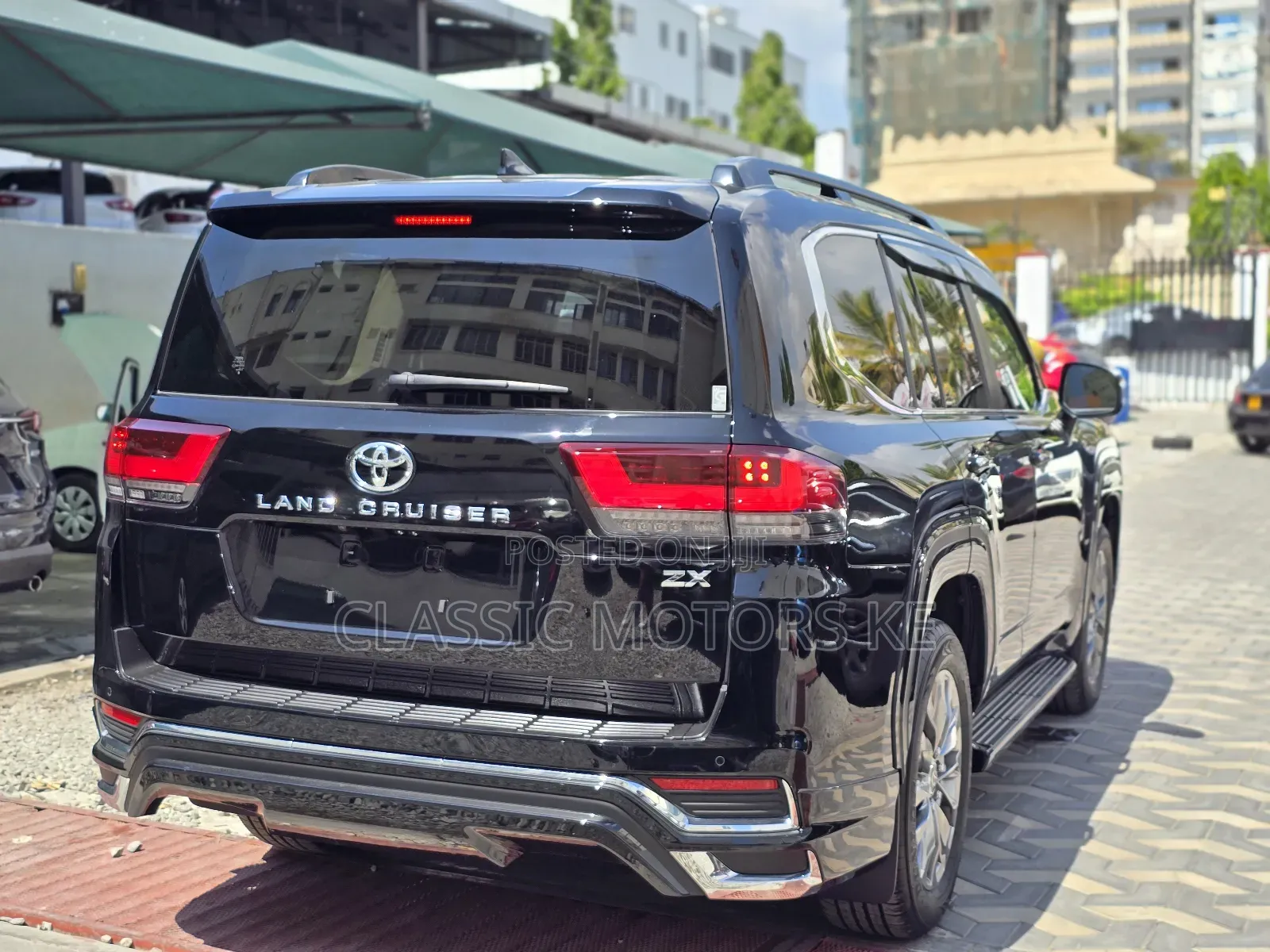 Toyota Land Cruiser 3.5 Petrol 4WD 2022 Black