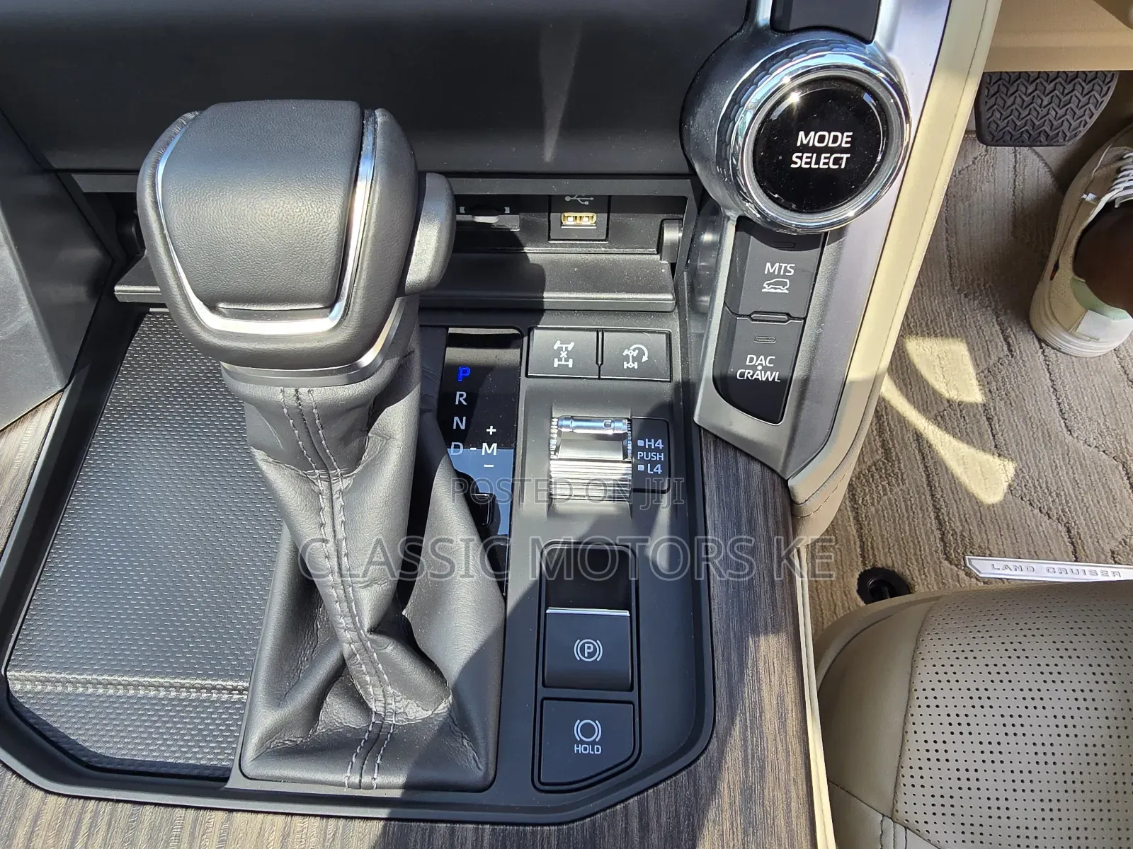 Toyota Land Cruiser 3.5 Petrol 4WD 2022 Black