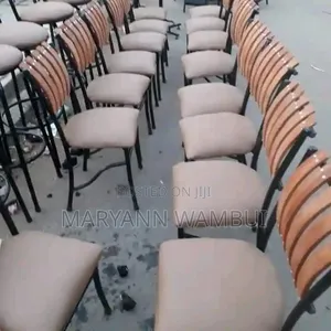 Unique Mahogany Chairs for Club and Hotel