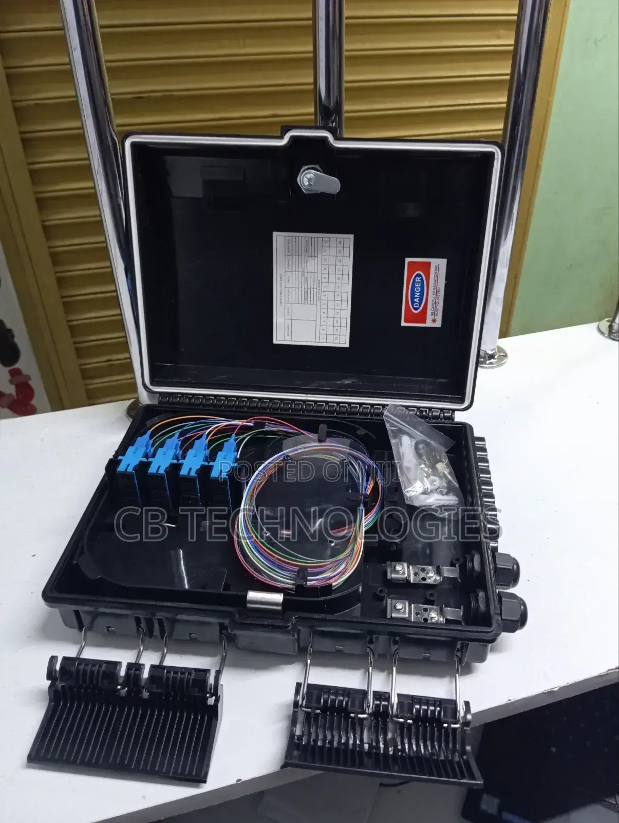 1*16 Loaded Fiber Access Terminal (Fat)