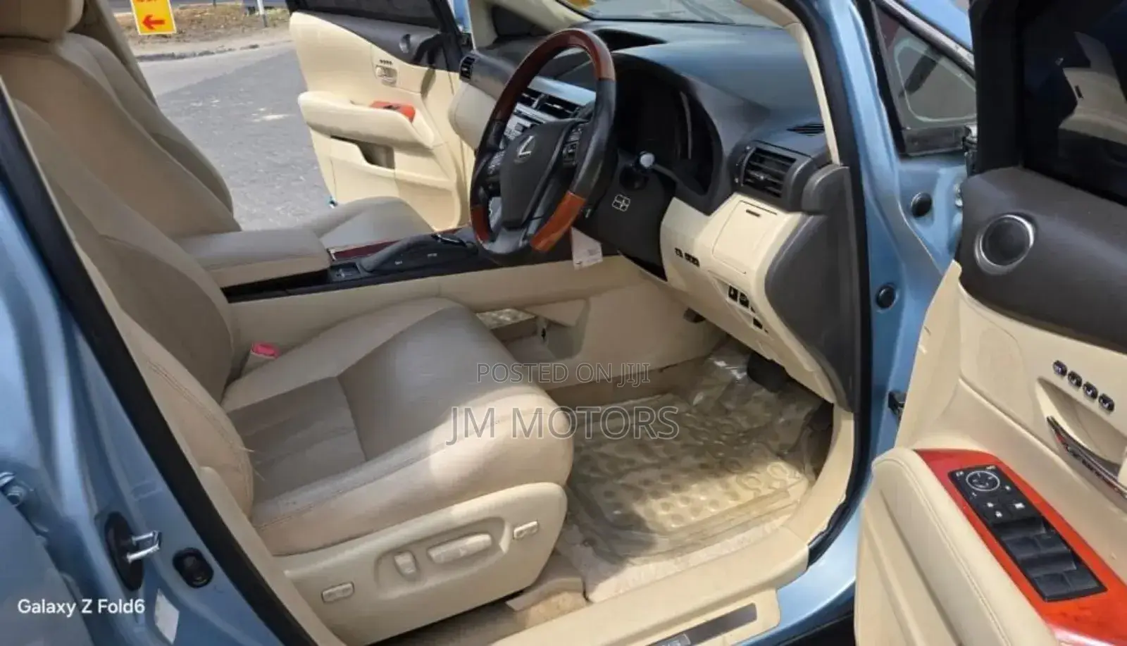 Lexus RX270 2011 Blue